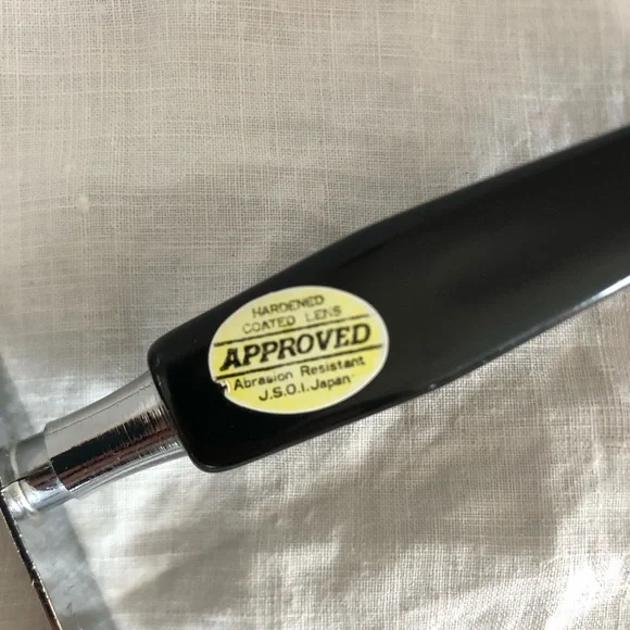 Vtg Rectangular Hand Magnifier - Japan Made - Picture 4 of 9